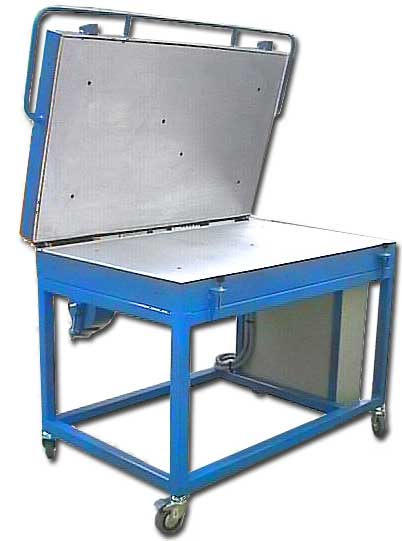 Double-plates heating tables